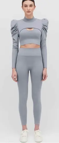 Cuyana 3 Piece Workout Set Steel color Size Small