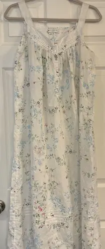 Eileen West Garden Of Dreams Nightgown Medium White Floral Cottagecore Feminine