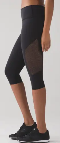Lululemon Reveal Crop 15"