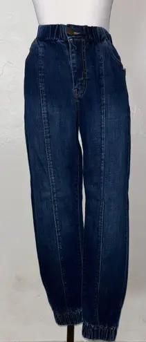 GB Joggers thumbnail 1