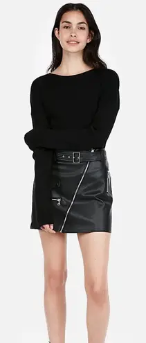 EXPRESS ✨ Ribbed Shirttail Hem Sweater✨ - Image 1