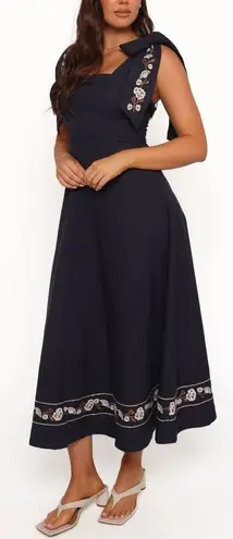 Petal and Pup Dress Marcella Midi in Navy Embroidered Floral NEW
