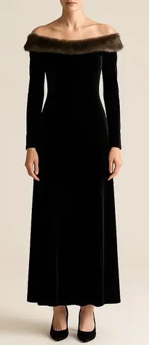 Onyx Nite Black Velvet Maxi Dress Faux Fur Trim Off Shoulder Long Sleeve 14 USA