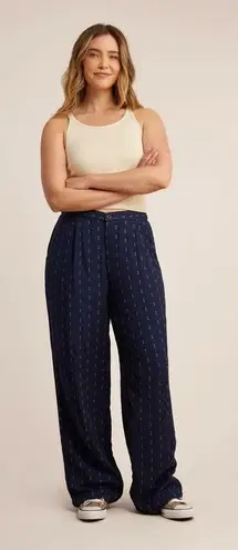 ✨Roark Navy PIC Sz XS Pants✨ Blue