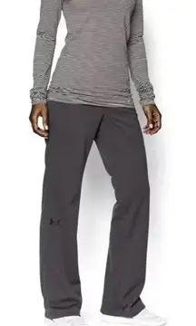 Under Armour  UA Performance All season Gear Loose Semi-fitted Women's Size Small