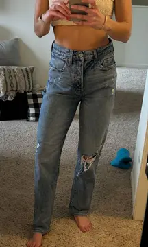 High Waisted Jeans