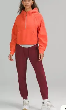 Lululemon Scuba High Rise Jogger Sz 8