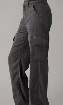 American Eagle Cargo Pants