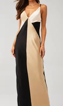 SHONA JOY
SOFIA CONTRAST DOUBLE STRAP MAXI DRESS 8