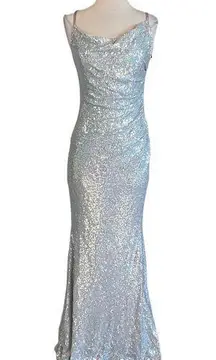 Laundry by Shelli Segal Women's Formal Dress Size 10 Silver Sequined Long Gown