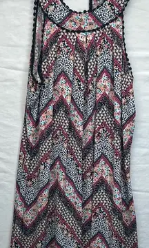 Three pink hearts Floral Chevron Patterned‎ dress