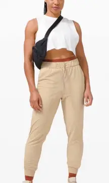 Lululemon Keep Moving Jogger Pant Size 2 In Trench Tan‎