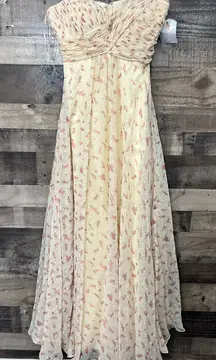 NWT ALLURE BRIDALS Elegant Floral Cream and Pink Women's Dress