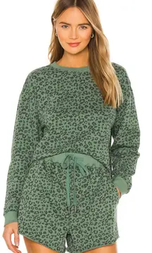BlankNYC | NWT Cheetah Print Crop Crewneck Sweatshirt