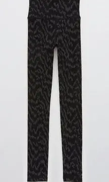 Offline Ribbed High Waisted Leggings
