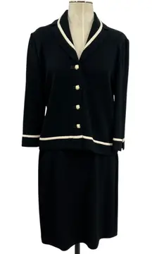 St. John Santana Knit Skirt Suit Blazer Set Two Piece Black Stripe Size 6‎