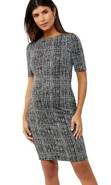 A Pea in the Pod
TEXTURED BODYCON MATERNITY DRESS