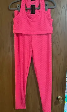 2 Pc Active Ware Set Bright pink NWT size L