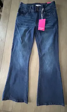 Mide rise bootcut curvy jeans 9/29