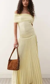 LIONESS Field of Dreams Maxi Dress Lemon Butter Yellow Off Shoulder Pleated M