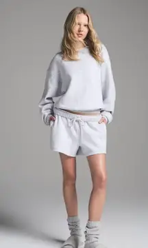 Skims Cotton Fleece Classic Crewneck in Light Heather Grey, Size Medium