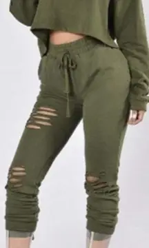 NWOT olive Ripped Jogger Set S