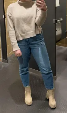 American Eagle Mom Jeans