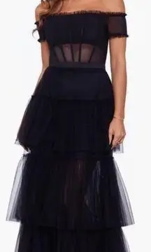 Betsy and Adam  KAI" OFF THE SHOULDER TIERED MESH BALL GOWN NWT size 2 black