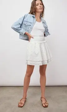 Rails Addison Skirt White Embroidered Daisies 100% Cotton Pullover Small