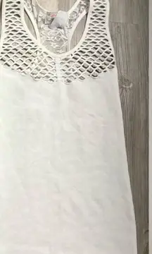 F & F One Size Tank fish net tank with lace back, pit to pit 11, stretch to 19 length is 22