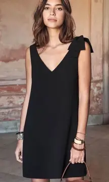 1.STATE Tie Shoulder Mini Shift Dress