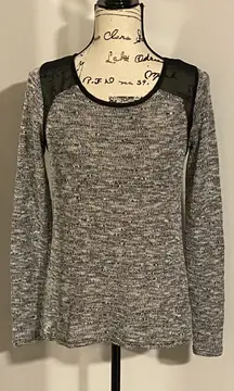 Black & White Knit Sweater Top XS/S