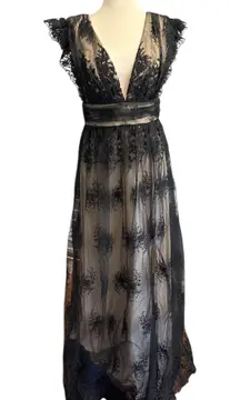 Soieblu dress floor length lace w/full lining zipper deep V-neckline Sz Med NWT