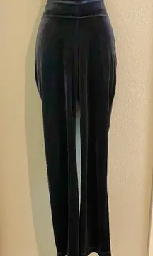 Like new high waisted  blue/black velvet pants. Sz M