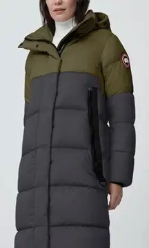 Canada Goose Regeneration Byward Parka in Military Green Graphite Sandstone