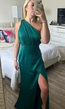 Beginning Boutique Formal Dress