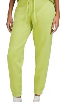 Lululemon NWTs Scuba HR Jogger Sweatpants size 10 Wasabi Green Lime