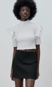 Ruffled Ribbed T-shirt