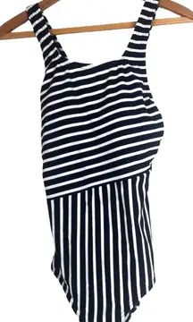 Lands End NWT One Piece Swimsuit Striped UPF 50 Size Medium Sporty Basic