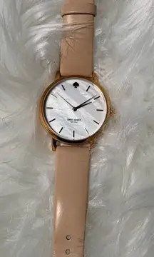 Kate spade rose gold Watch working battery