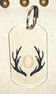 O monogrammed deer antler keychain