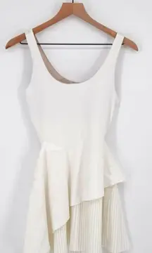 Lululemon Scoop Neck Pleated Tennis Dress Pleated Skirt in White Women's 8