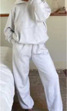 Aritzia TNA Set Cozy Fleece