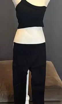Women’s Black Activewear Set 2 Workout Tops & Leggings Size M NEW