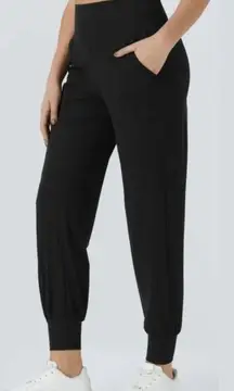 Halara High Waisted Plain Pocket Casual Joggers