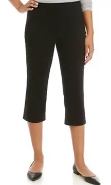 Woman’s Black Capri