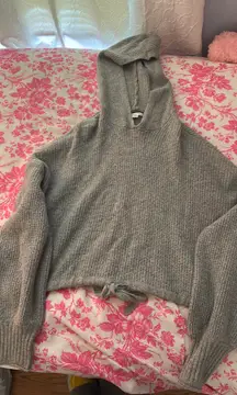 Outfitters Cropped Hoodie