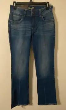 NWT Women's Wrangler Retro Mae Mid-Rise Bootcut Medium Wash Jeans 27/3 x 32