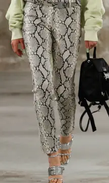 Kendall & Kylie Animal Print Faux Leather Pants size 29