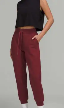 Lululemon Scuba High-Rise Jogger Mulled Wine